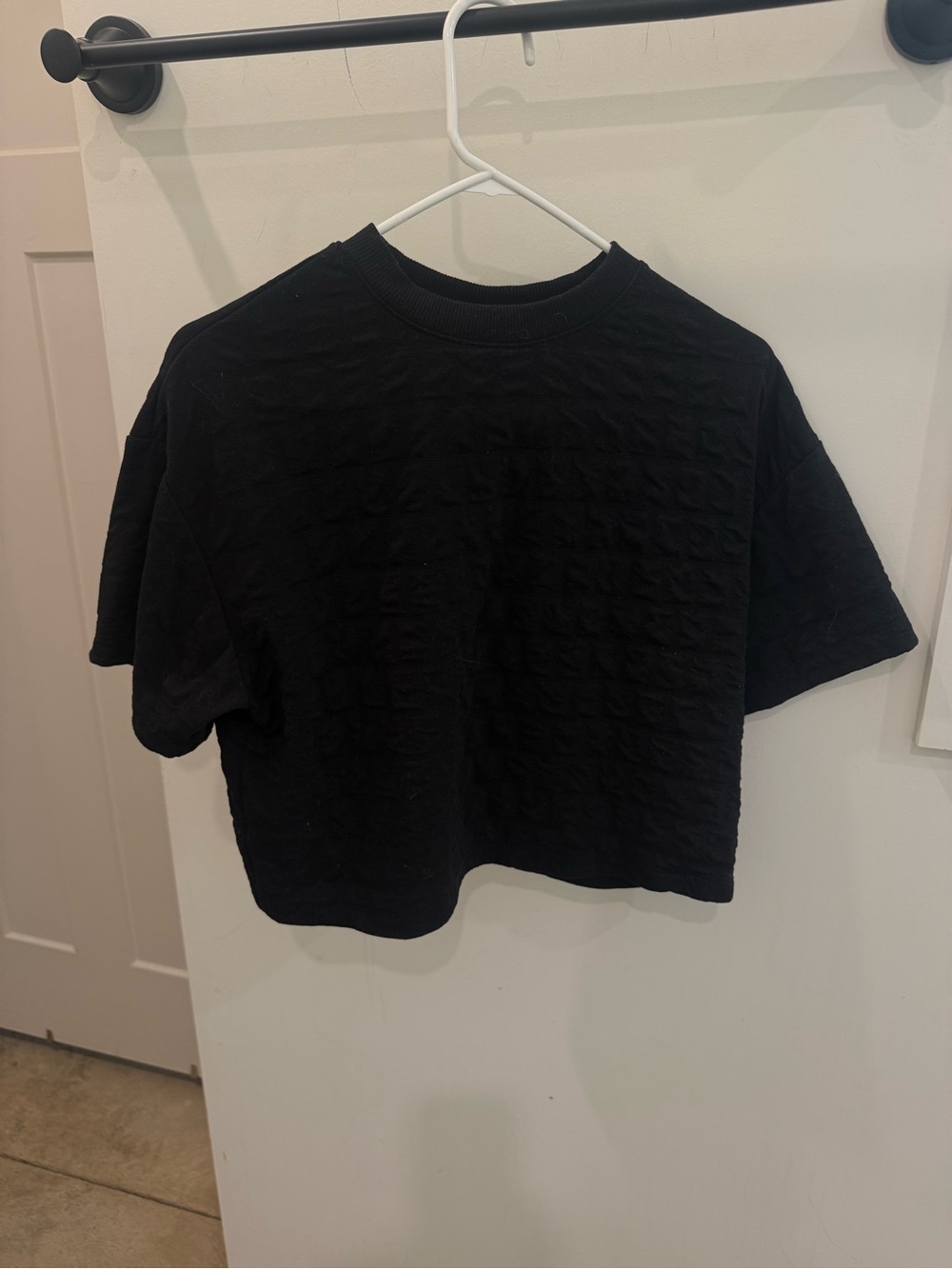 a new day Black Textured Cropped Tee
